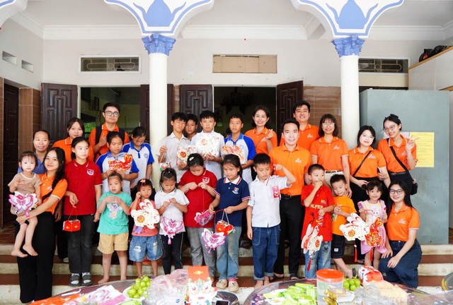 Anh ngữ SEC nh&igrave;n lại h&agrave;nh tr&igrave;nh năm 2025 - Dấu ấn qua từng sự ph&aacute;t triển - Ảnh 4.