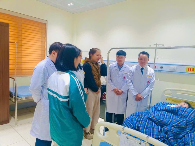 L&agrave;o Cai: Cập nhật sức khỏe ch&aacute;u b&eacute; trong vụ &aacute;n mẹ bị s&aacute;t hại tại Xu&acirc;n &Aacute;i - Ảnh 1.