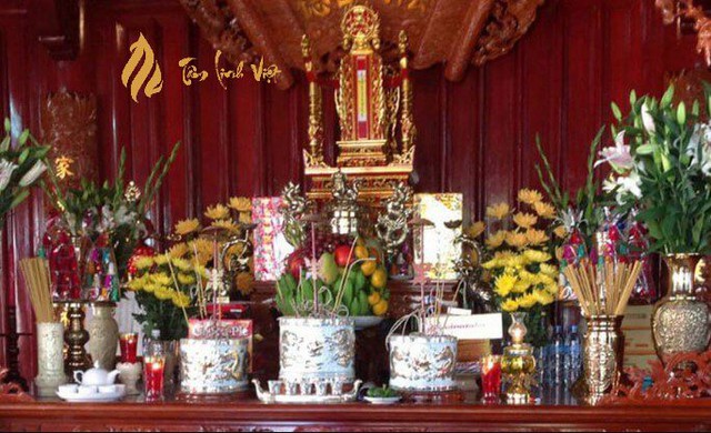 B&aacute;t hương &ocirc;ng M&atilde;nh đặt b&ecirc;n n&agrave;o đ&uacute;ng phong thủy, ph&uacute;c lộc dồi d&agrave;o - Ảnh 1.