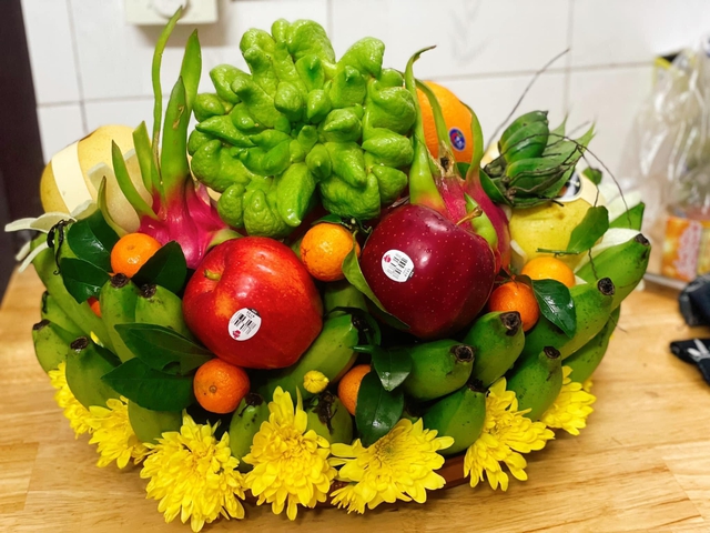 &Yacute; nghĩa của m&acirc;m bồng tr&ecirc;n b&agrave;n thờ Việt - Ảnh 2.