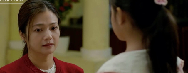 &Ocirc;ng Phi ghen khi chứng kiến b&agrave; &Aacute;nh th&acirc;n thiết với học vi&ecirc;n nam - Ảnh 2.