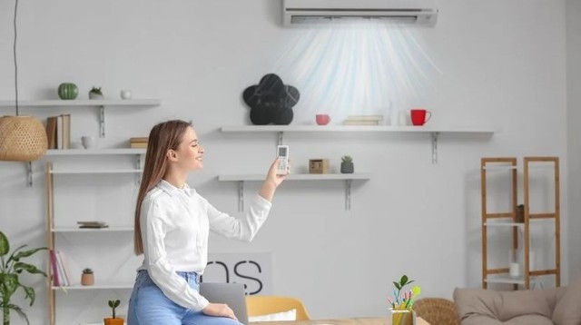 Đây là lý do bạn nên tránh nhang khói đậm đặc trong phòng có sử dụng điều hòa - Ảnh 1. Đây là lý do bạn nên tránh nhang khói đậm đặc trong phòng có sử dụng điều hòa - Ảnh 1.