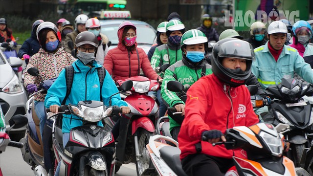 Thời tiết Hà Nội 3 ngày tới: Không khí lạnh mạnh, người dân Hà Nội phải chịu rét 'cắt da cắt thịt' đến khi nào? - Ảnh 1. Thời tiết Hà Nội 3 ngày tới: Không khí lạnh mạnh, người dân Hà Nội phải chịu rét 'cắt da cắt thịt' đến khi nào? - Ảnh 1.