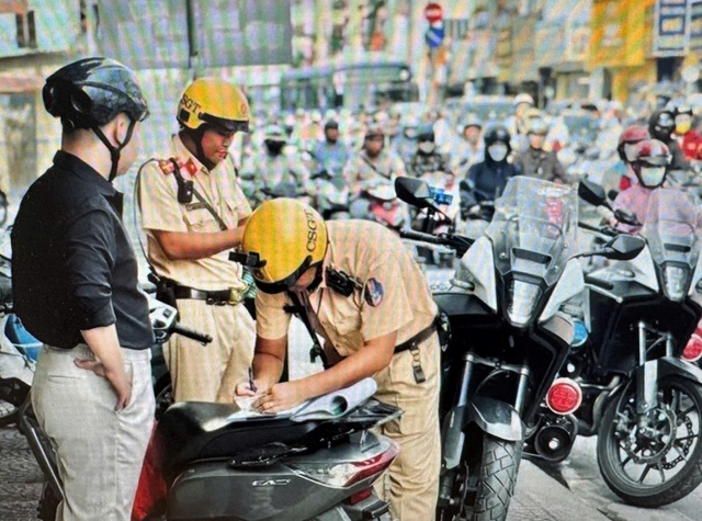 Tin s&aacute;ng 24/1: Miền Bắc ấm dần từ nay đến cuối th&aacute;ng 1; 10 h&agrave;nh vi bị coi l&agrave; trốn thuế theo quy định mới - Ảnh 3.
