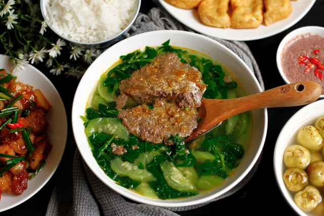 Ăn cua đồng đ&uacute;ng c&aacute;ch để bảo vệ sức khỏe v&agrave; tr&aacute;nh độc tố nguy hiểm - Ảnh 3.