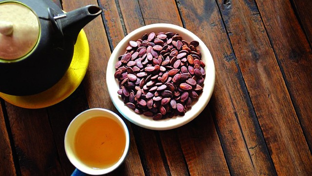 Những loại hạt ăn ngày tết tốt cho sức khỏe - Ảnh 1. Những loại hạt ăn ngày tết tốt cho sức khỏe - Ảnh 1.