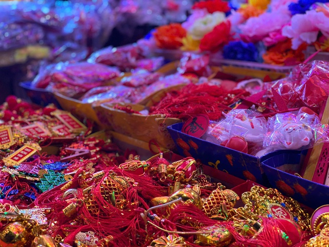 Những mặt h&agrave;ng trang tr&iacute; Tết 2026 n&agrave;o đang được người ti&ecirc;u d&ugrave;ng ưu ti&ecirc;n lựa chọn? - Ảnh 5.