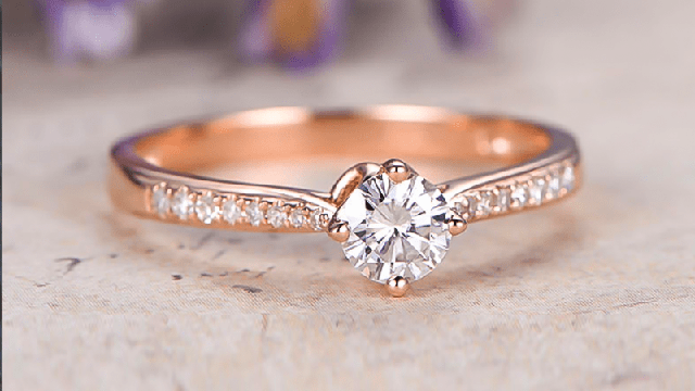 Loại trang sức nào giúp hút tài lộc, mang lại may mắn trong năm 2026? - Ảnh 2. Loại trang sức nào giúp hút tài lộc, mang lại may mắn trong năm 2026? - Ảnh 2.