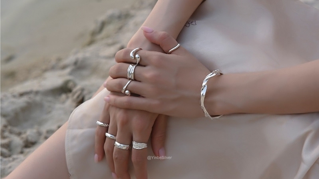 Vật phẩm phong thủy đeo tr&ecirc;n người h&oacute;a s&aacute;t, rước may mắn cho 12 con gi&aacute;p năm 2026 - Ảnh 3.