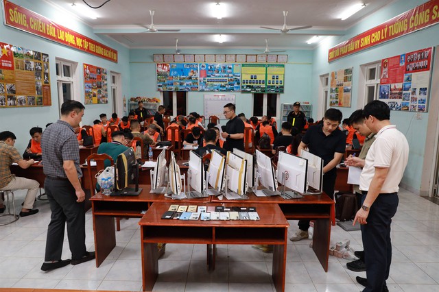 Triệt ph&aacute; đường d&acirc;y lừa đảo quốc tế chiếm đoạt 300 tỷ đồng tại Việt Nam - Ảnh 1.