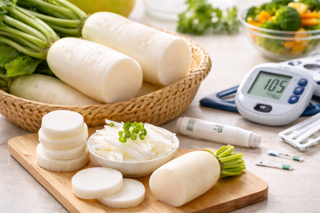 Loại củ gi&agrave;u chất xơ, vitamin v&agrave; kho&aacute;ng chất b&aacute;n rẻ đầy chợ Việt nhưng người tiểu đường phải lưu &yacute; khi ăn - Ảnh 1.