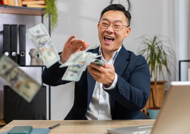 Qu&yacute; nh&acirc;n kề b&ecirc;n: 4 cung ho&agrave;ng đạo dễ đổi đời sớm - Ảnh 1.