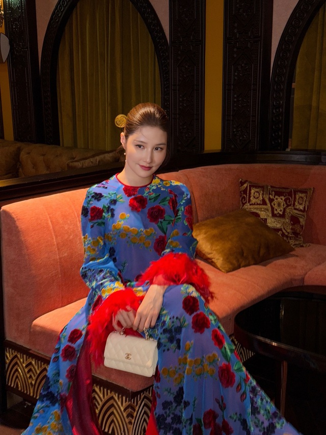 Một năm sau ng&agrave;y sinh qu&yacute; tử, sắc v&oacute;c nữ diễn vi&ecirc;n tuổi Ngọ thay đổi ngỡ ng&agrave;ng - Ảnh 2.