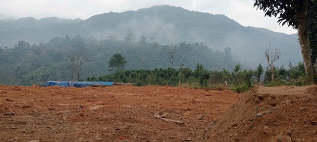 C&ocirc;ng tr&igrave;nh x&acirc;y tr&aacute;i ph&eacute;p tr&ecirc;n đất ch&egrave; Shan Tuyết ở Th&aacute;i Nguy&ecirc;n bị th&aacute;o dỡ - Ảnh 2.