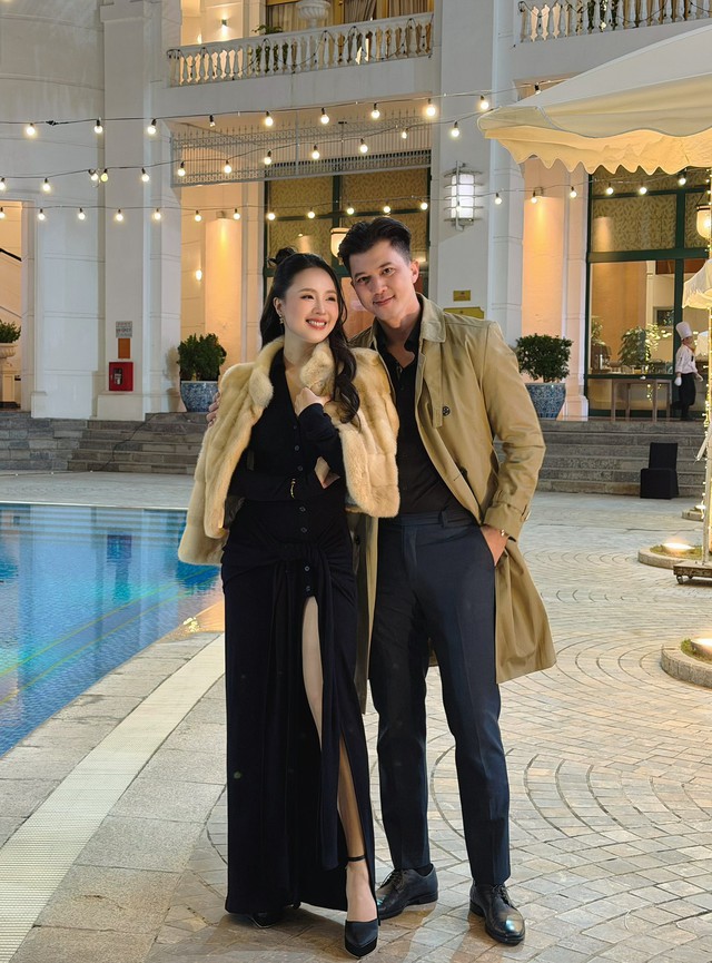 Hồng Diễm và Mạnh Trường gây chú ý sau Lằn ranh kết thúc 2026 - Ảnh 5. Hồng Diễm và Mạnh Trường gây chú ý sau Lằn ranh kết thúc 2026 - Ảnh 5.