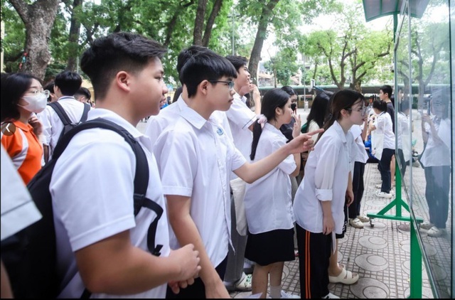 Tin s&aacute;ng 1/2: Đ&oacute;n đợt kh&ocirc;ng kh&iacute; lạnh, Bắc Bộ c&oacute; nơi dưới 10 độ; 16 địa phương chốt m&ocirc;n thi thứ ba v&agrave;o lớp 10 - Ảnh 3.