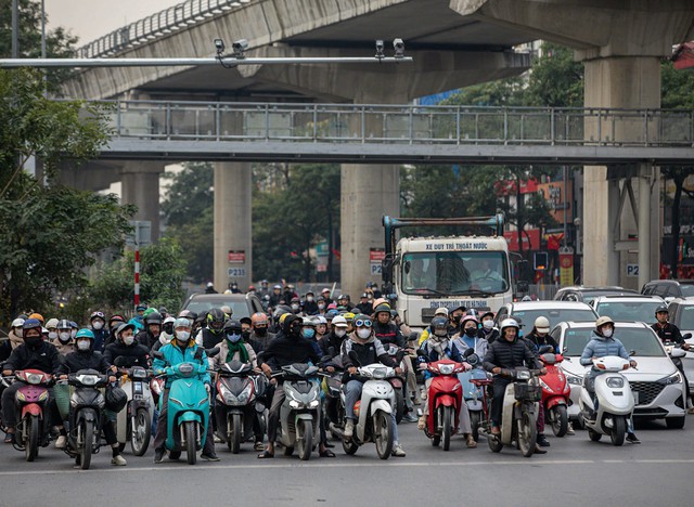 Tình hình giao thông Hà Nội Sau Tết Dương lịch 2026: Thoáng đãng , không ùn tắc - Ảnh 2. Tình hình giao thông Hà Nội Sau Tết Dương lịch 2026: Thoáng đãng , không ùn tắc - Ảnh 2.