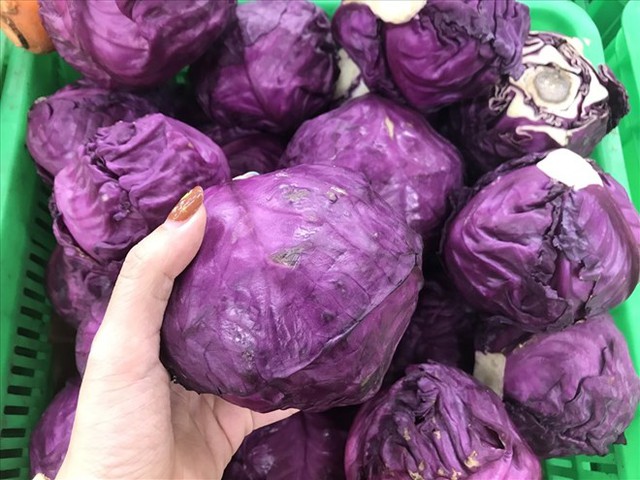 Loại rau đang v&agrave;o m&ugrave;a chợ Việt cực sẵn, gi&aacute; rẻ m&agrave; chế biến được nhiều m&oacute;n tốt cho xương khớp, &ldquo;h&uacute;t mỡ tốt&rdquo; v&agrave; l&agrave;m chậm l&atilde;o h&oacute;a - Ảnh 2.