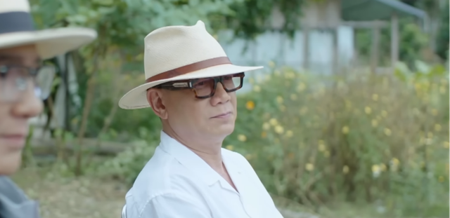 Vợ Ph&oacute; b&iacute; thư tỉnh S&aacute;ch bắt đầu nghi ngờ chồng ngoại t&igrave;nh - Ảnh 1.