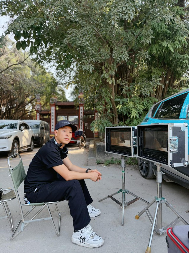 Táo Quân 2026 không có , Thái Dương chia sẻ về nghệ sĩ gạo cội và lớp trẻ - Ảnh 7. Táo Quân 2026 không có , Thái Dương chia sẻ về nghệ sĩ gạo cội và lớp trẻ - Ảnh 7.