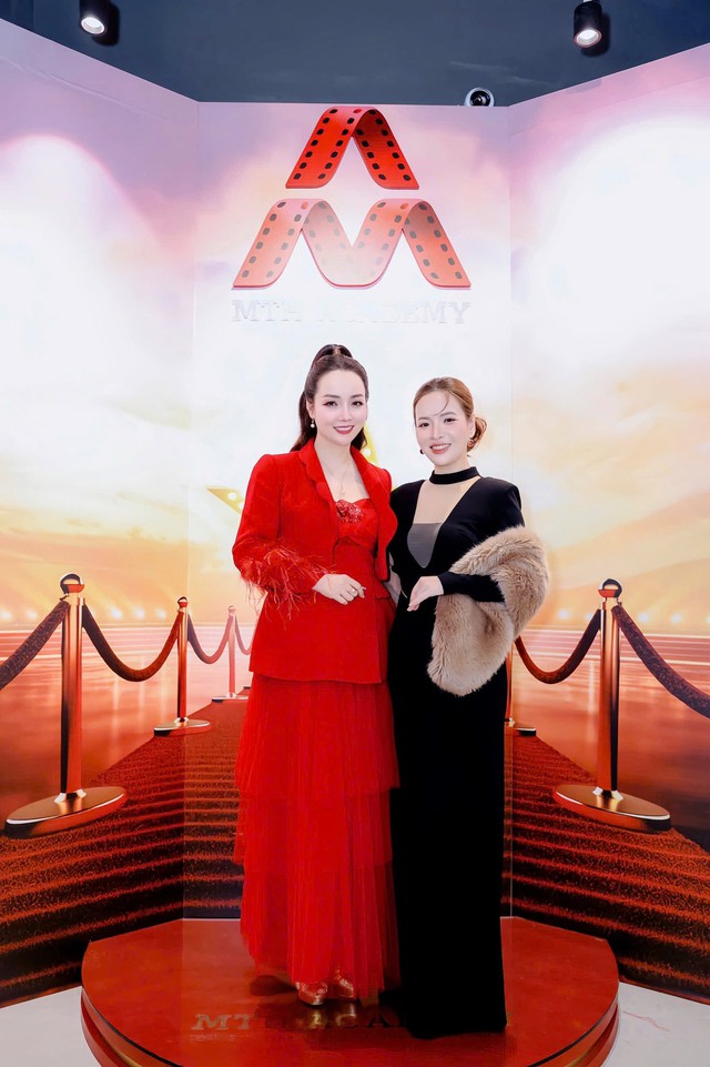Mai Thu Huyền - người kết hợp với đạo diễn Khải Anh mở học viện điện ảnh đời thực c&oacute; sắc v&oacute;c ra sao? - Ảnh 2.