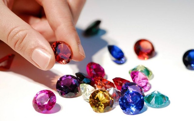 M&agrave;u may mắn của 12 con gi&aacute;p năm B&iacute;nh Ngọ 2026: Chọn đ&uacute;ng m&agrave;u, vận kh&iacute; đổi chiều - Ảnh 1.