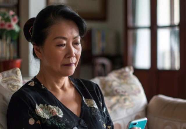 'Kh&ocirc;ng chăm ch&aacute;u th&igrave; đưa tiền': Con d&acirc;u ra điều kiện ngay khi t&ocirc;i vừa nghỉ hưu - Ảnh 1.