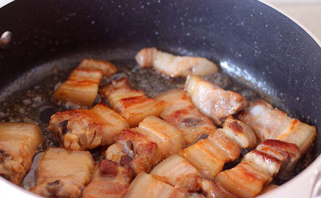 100+ món ăn ngon mỗi ngày: Ba chỉ rang cháy cạnh chuẩn vị không khô - Ảnh 3.