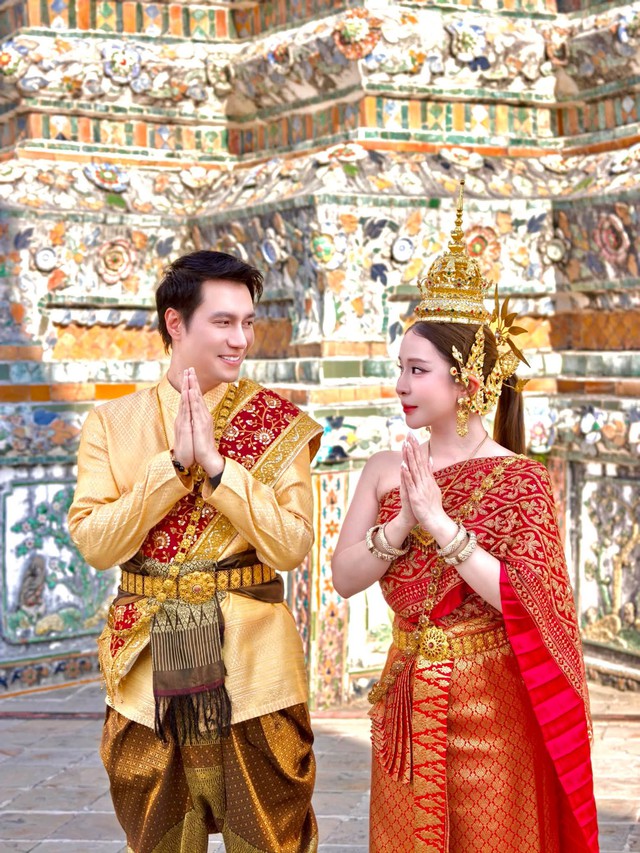 Khoảnh khắc t&igrave;nh tứ của Việt Anh - Quỳnh Nga ở Th&aacute;i Lan - Ảnh 2.