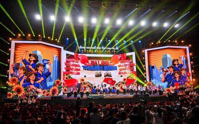 Xuân Bắc và Tự Long ' quậy ' tưng bừng trong chương trình Chắp cánh tuổi thơ 2026 - Ảnh 7.