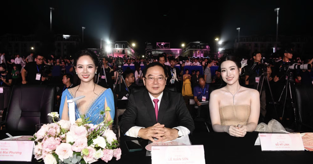 Hoa hậu Phạm Thị Mai Phương tái xuất tại sự kiện Hoa hậu Việt Nam 2026 ở Hải Phòng - Ảnh 4.