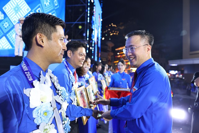 Hội Liên hiệp thanh niên Việt Nam đón nhận Huân chương Lao động hạng Nhất dịp kỷ niệm 70 năm - Ảnh 4.