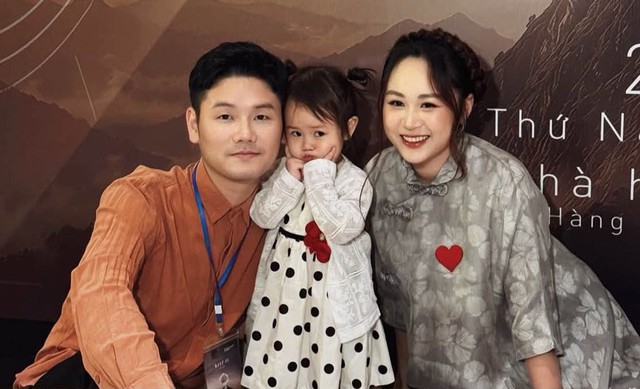 &Ocirc;ng x&atilde; Thanh Lam ch&uacute;c mừng sinh nhật con g&aacute;i ri&ecirc;ng trong ng&agrave;y đặc biệt - Ảnh 3.