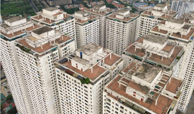 Tin s&aacute;ng 14/10: Mưa d&ocirc;ng lại k&eacute;o d&agrave;i ở Trung Bộ v&agrave; Nam Bộ; Khi n&agrave;o cư d&acirc;n tại 12 dự &aacute;n li&ecirc;n quan &ocirc;ng L&ecirc; Thanh Thản được tự l&agrave;m sổ đỏ? - Ảnh 2.
