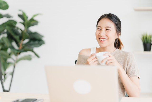 Người kh&ocirc;n ngoan đều hiểu 3 quy luật: C&agrave;ng sớm nhận ra c&agrave;ng dễ đổi đời - Ảnh 1.