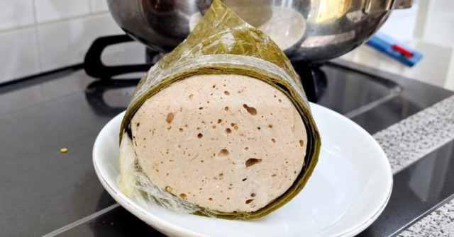 Gi&ograve; lụa bọc nilon an to&agrave;n kh&ocirc;ng? những điều cần ch&uacute; &yacute; khi ăn Gi&ograve; lụa - Ảnh 2.