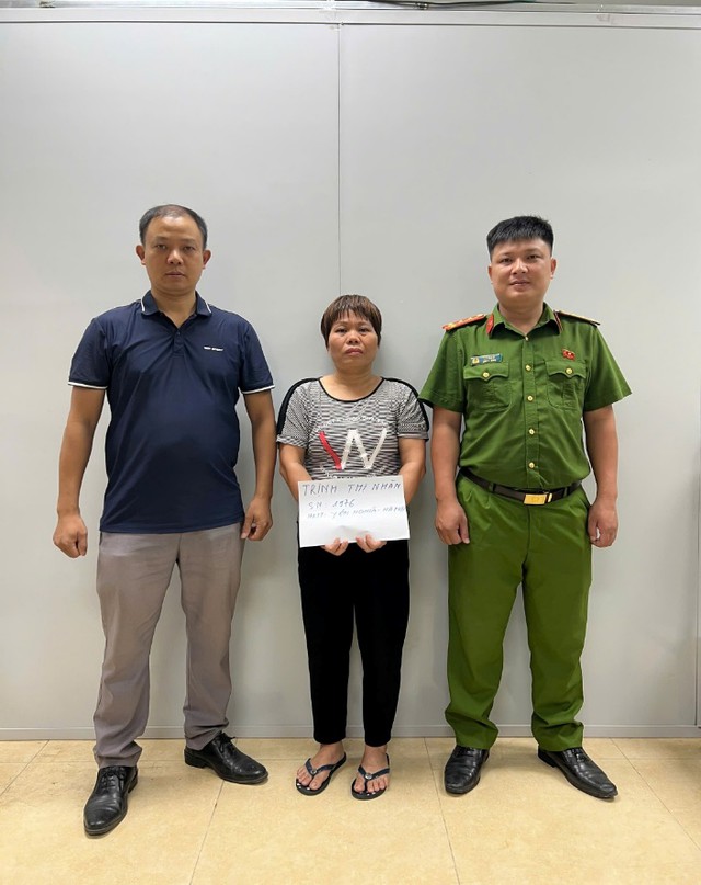Hà Nội: Đối tượng truy nã vì 'mua bán phụ nữ' sa lưới sau 3 thập kỷ lẩn trốn - Ảnh 1.