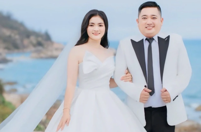 Ph&ugrave;ng Ngọc tuổi 42: Đổ vỡ h&ocirc;n nh&acirc;n v&agrave; cuộc sống mới với livestream b&aacute;n lẩu - Ảnh 6.