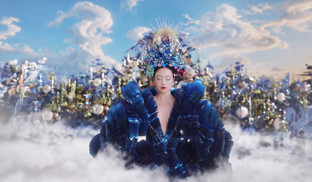 Hình ảnh Hoàng Thùy Linh gây chú ý trong MV mới - Ảnh 8.