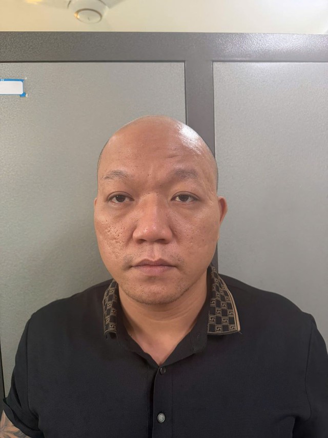 Bắc Ninh: Khởi tố giang hồ mạng “Ngọc Rambo” cùng đồng bọn về tội tổ chức đánh bạc và đánh bạc - Ảnh 1.