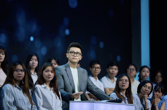 MC Đức Bảo dẫn chương tr&igrave;nh Vua tiếng Việt m&ugrave;a 7 tr&ecirc;n VTV3 năm 2026 - Ảnh 3.
