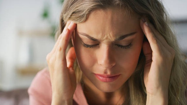 Sau tuổi 40, ngủ đủ 7-8 tiếng vẫn mệt mỏi: 5 nguy&ecirc;n nh&acirc;n kh&ocirc;ng n&ecirc;n bỏ qua - Ảnh 1.