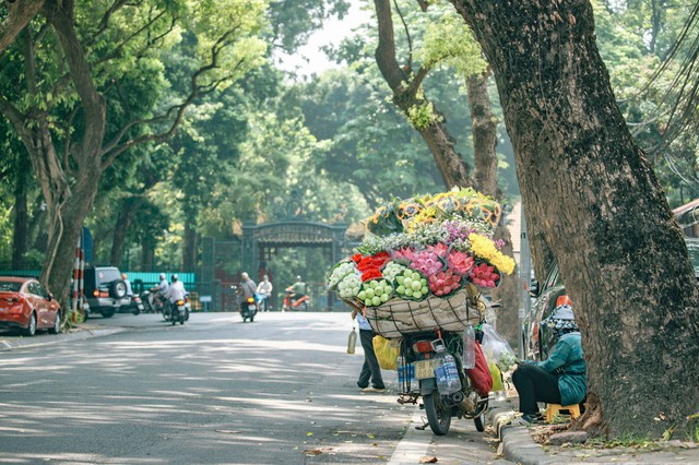 Dự b&aacute;o thời tiết ng&agrave;y 18/10: Miền Bắc nắng n&oacute;ng k&eacute;o d&agrave;i đến bao giờ? - Ảnh 1.
