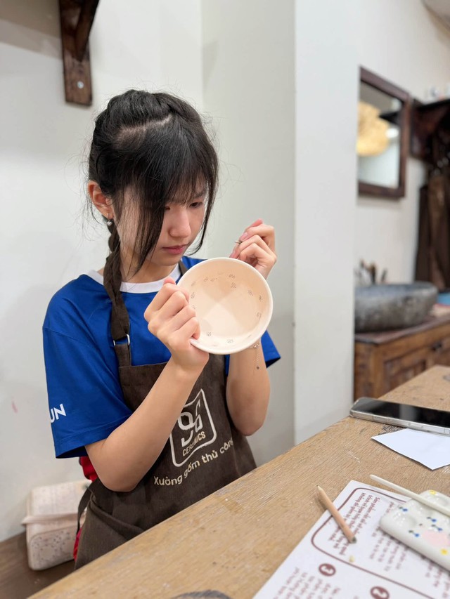 2 con g&aacute;i nh&agrave; Jennifer Phạm g&acirc;y ch&uacute; &yacute; - Ảnh 2.