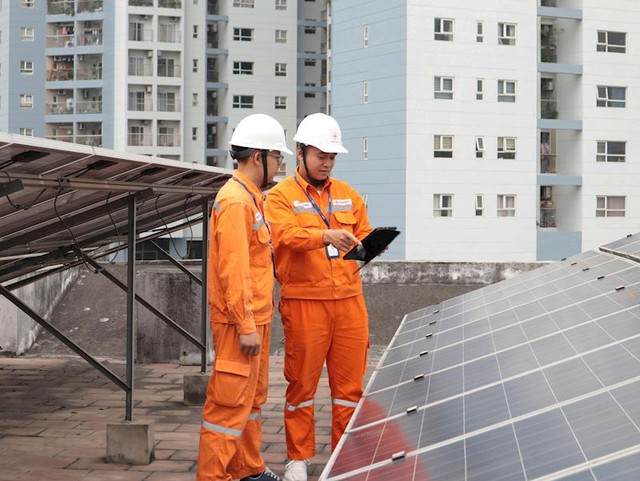 Điện mặt trời: Hiểu đ&uacute;ng để sử dụng hiệu quả trong qu&aacute; tr&igrave;nh tự sản xuất, tự ti&ecirc;u thụ - Ảnh 1.