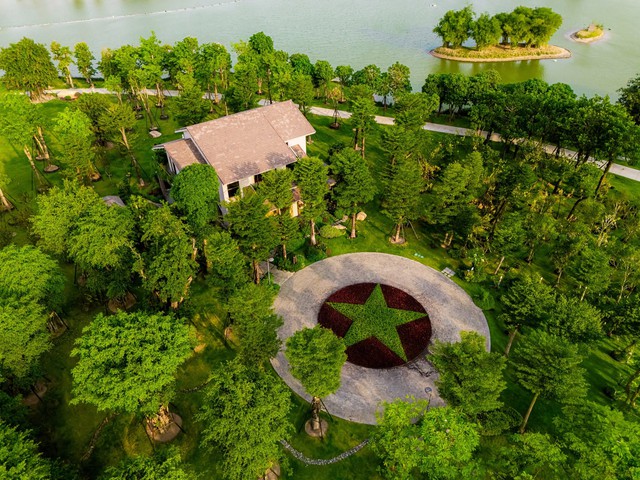 Nh&agrave; s&aacute;ng lập Ecopark nhận cơn mưa giải thưởng tại PropertyGuru 2026 - Ảnh 3.