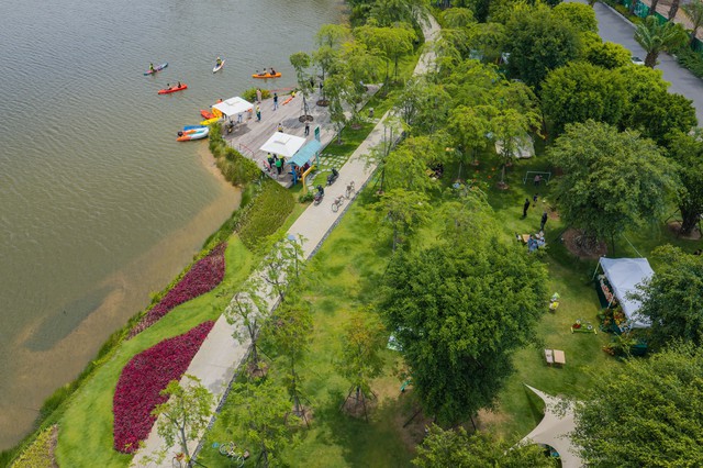 Nh&agrave; s&aacute;ng lập Ecopark nhận cơn mưa giải thưởng tại PropertyGuru 2026 - Ảnh 7.