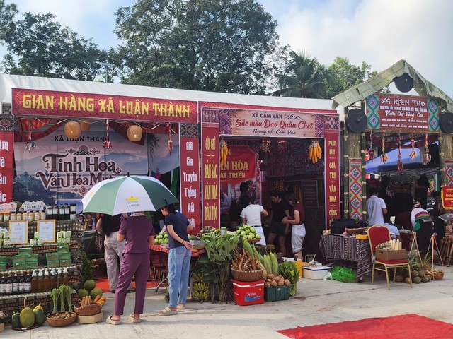 Phi&ecirc;n chợ v&ugrave;ng cao xứ Thanh tại Lam Kinh hội tụ văn h&oacute;a v&agrave; ẩm thực đặc sắc - Ảnh 10.