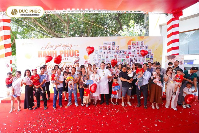 Ng&agrave;y hội gia đ&igrave;nh Đức Ph&uacute;c lan tỏa y&ecirc;u thương, 10 cơ hội IVF được trao cho gia đ&igrave;nh hiếm muộn - Ảnh 2.