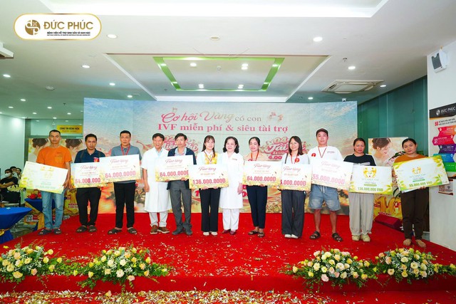 Ng&agrave;y hội gia đ&igrave;nh Đức Ph&uacute;c lan tỏa y&ecirc;u thương, 10 cơ hội IVF được trao cho gia đ&igrave;nh hiếm muộn - Ảnh 3.